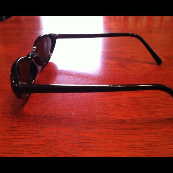 Sunglasses - Picture 3 of 3