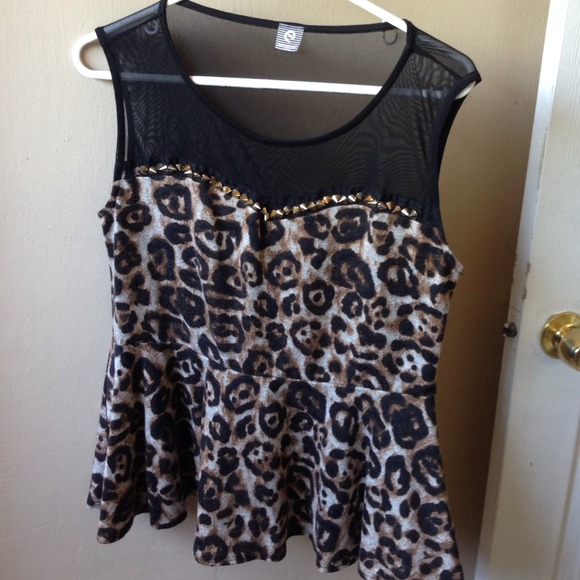 Peplum printed shirt