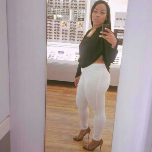 Top - Picture 3 of 4