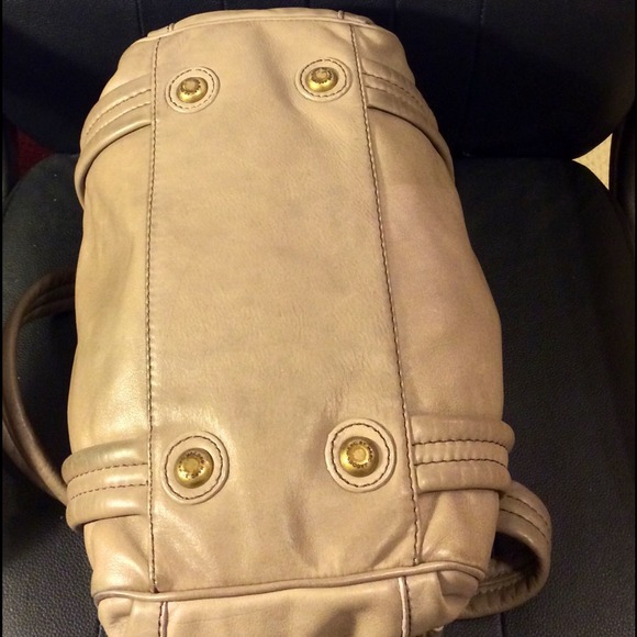 Marc by Marc Jacobs handbag - Picture 3 of 4