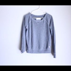 Abercrombie heather gray sweater