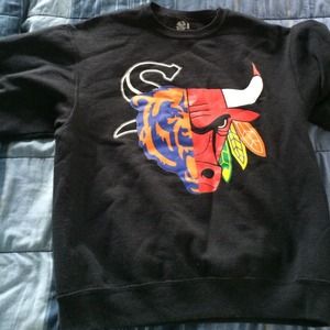 CHICAGO SPORTS CREW NECK PAYPAL ONLY !!!