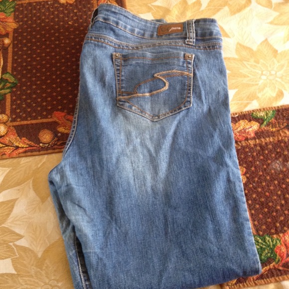 Skinny jeans