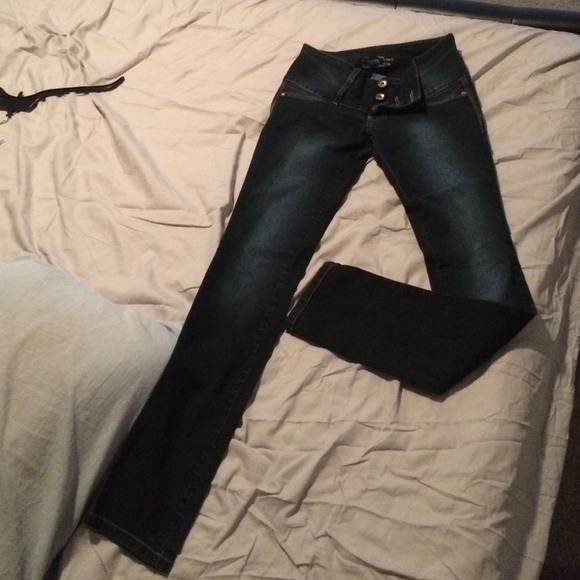 Skinny jeans