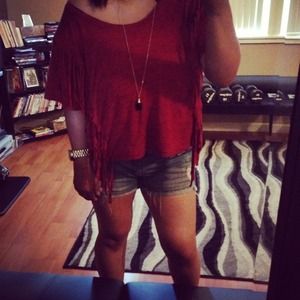 Maroon oversized fringe shirt