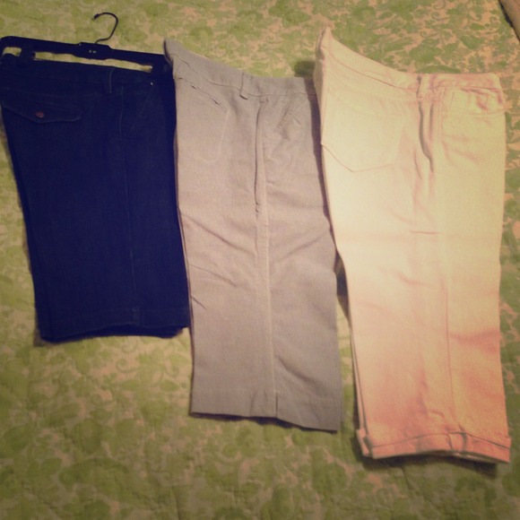 3 for $10 or $5 each! Old Navy Capri Bundle