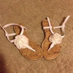 Hold. White sandals with flower. Size 6