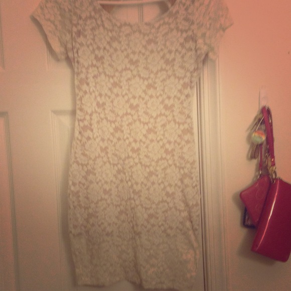 Cream Lace Bodycon Dress