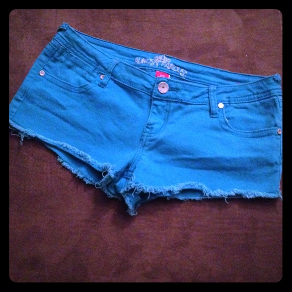 Almost Famous Blue Denim Shorts Size 13