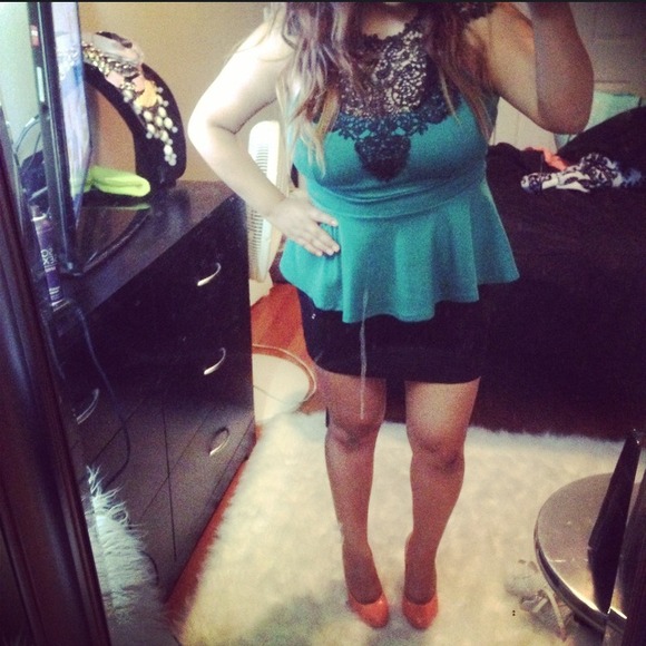 💥SOLD💥 - Picture 3 of 3