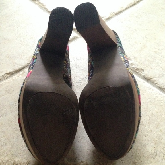 🌸Steve Madden heals 🎀 - Picture 4 of 4