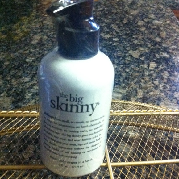 🔴SOLD🔴🌺 Philosophy the Big Skinny self tanner🌺