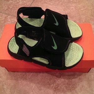 Boys Nike sandals