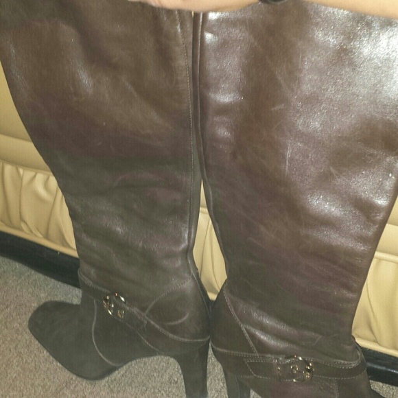 Anne Klein leather boots