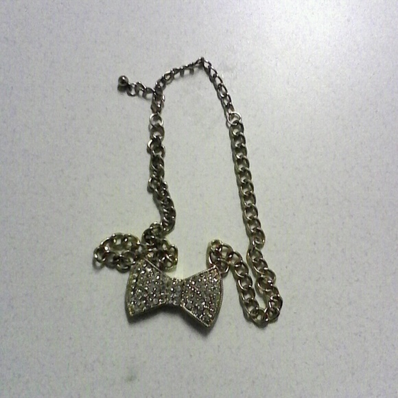 Gold and silver bow necklace