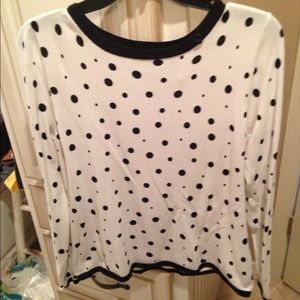 Emma James knit white/black polka dots top.  Large