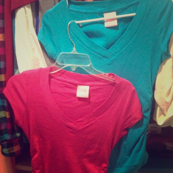Maternity shirts