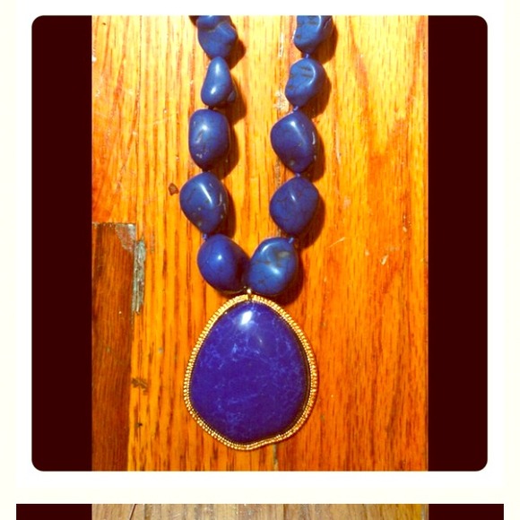 Lapis lazuli Necklace from the met musuem