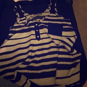 Gray and black stripe loose top