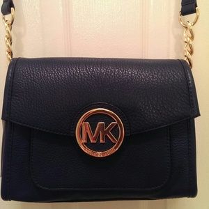Sold !Authentic Michael Kors crossbag.