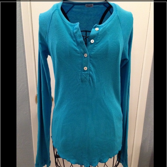 Splendid Henley - size small