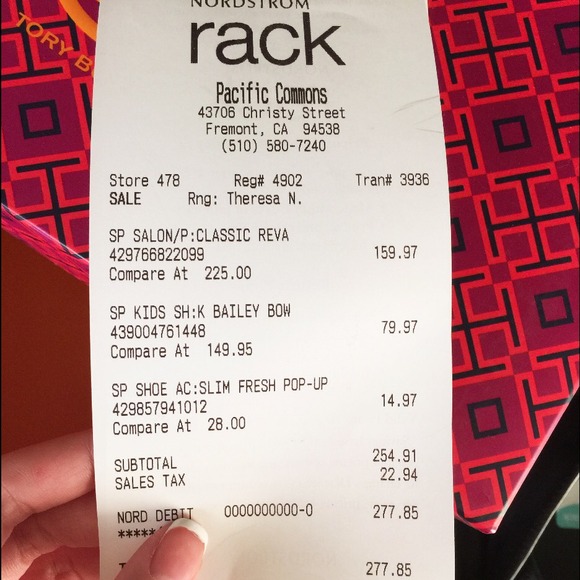 JUST TODAY Authentic Tory Burch Reva Flats🎉 - Picture 3 of 3