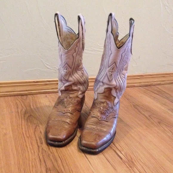 Justin cowboy boots - Picture 2 of 4