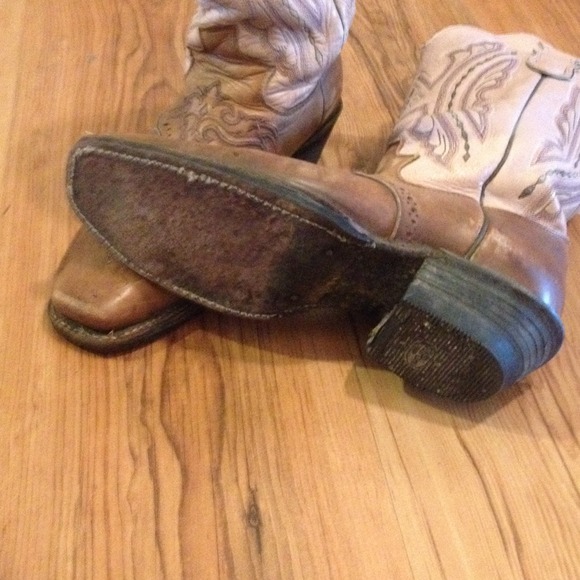 Justin cowboy boots - Picture 3 of 4