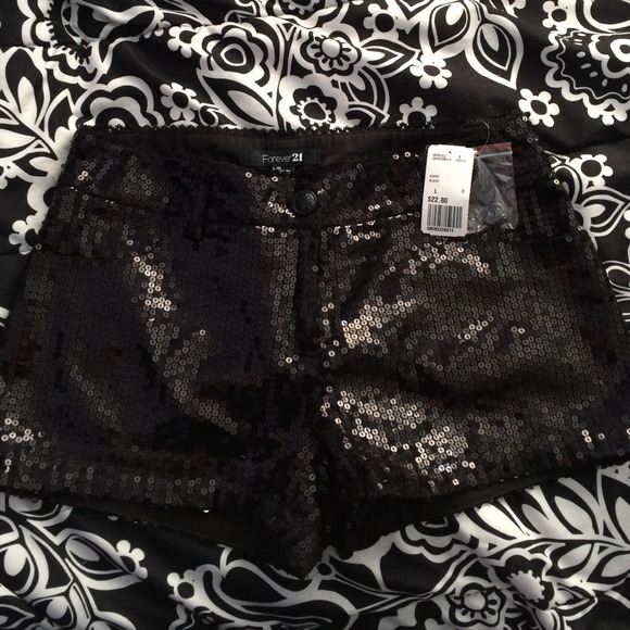 Black Sequin Short