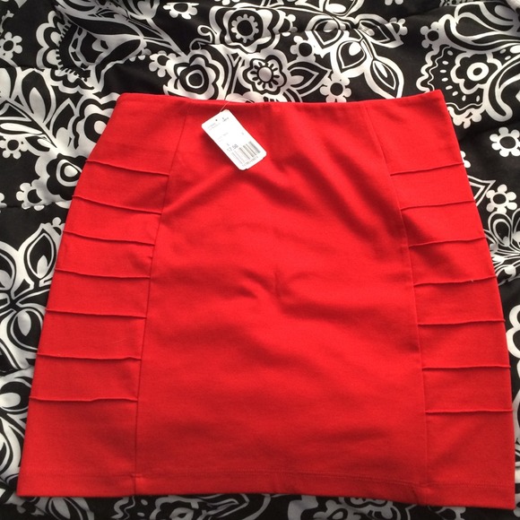 Red skirt
