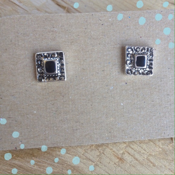 Square Stud Earrings
