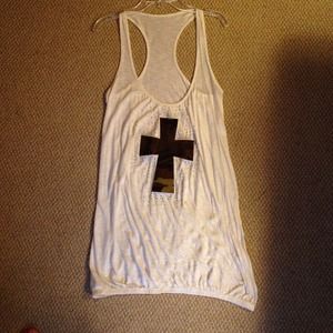 Cross Tank
