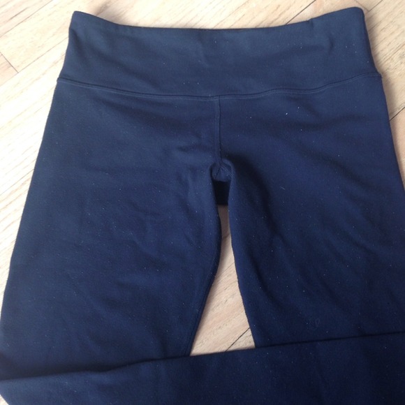 Lululemon black wunder under