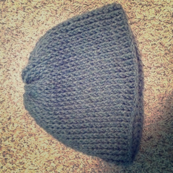 Homemade crocheted slouchy beanie😘 - Picture 1 of 3