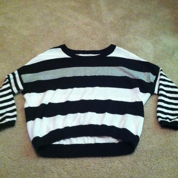 Girls Justice size 16 crop sweater