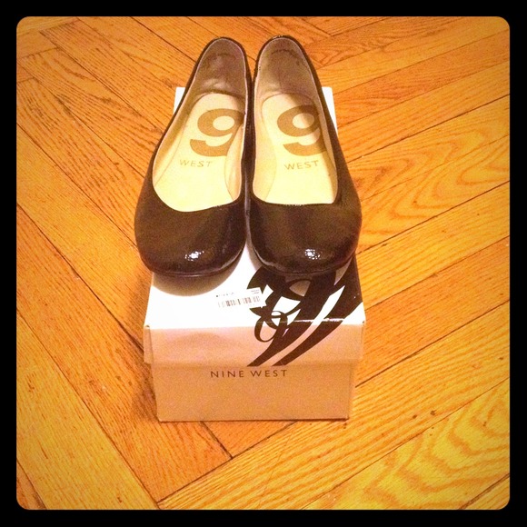 Nine West Ballet Flats