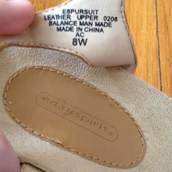 Easy Sprint sandals! NWOT - Picture 2 of 3