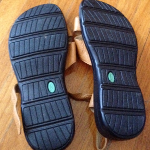 Easy Sprint sandals! NWOT - Picture 3 of 3