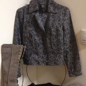Speckled grey zippered jacket