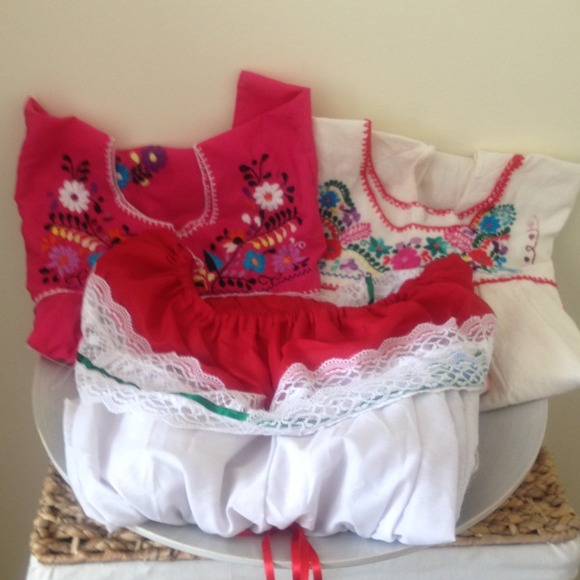 Dresses BUNDLE Mexican style for 6-8 year GOOD