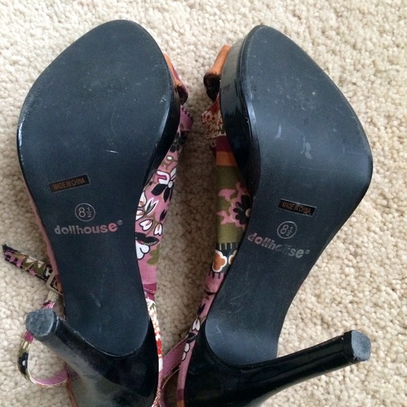 SPRING FLING SLINGBACKS! - Picture 2 of 4