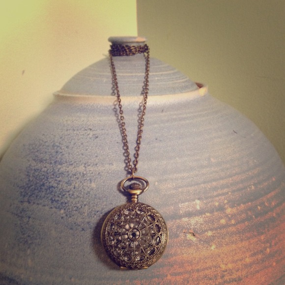 💋SOLD Gold pocket watch necklace