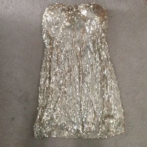 ✨HOST PICK✨Gold sequined babydoll dress