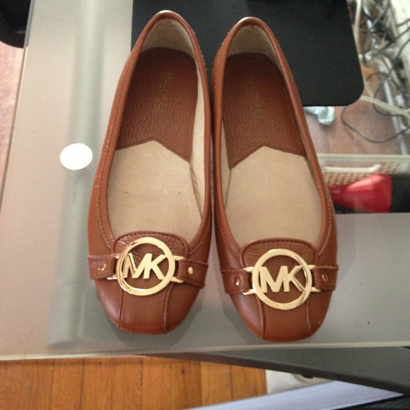 MK flats on hold till 12:00 am