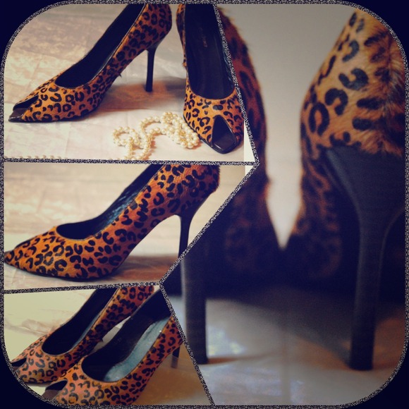 REDUCED! Exclusive NYC Designer - Peep Toe Heels