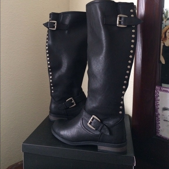❌SOLD❌Dorsey tall black boots