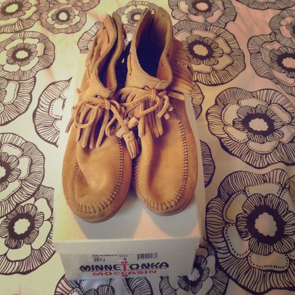 Minnetonka Moccasins from Jcrew size 9