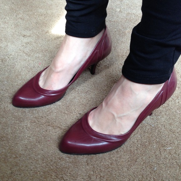 Ferragamo maroon heels, size 8