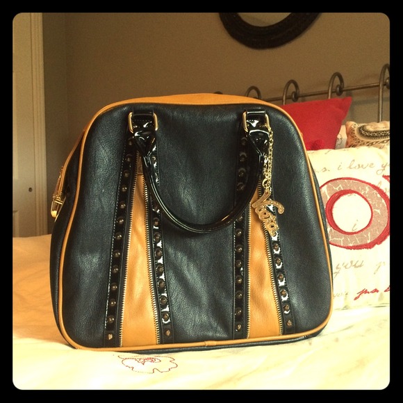 Vieta Bowler Handbag