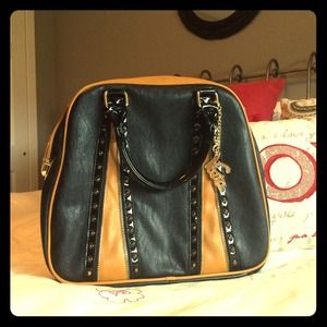 Vieta Bowler Handbag